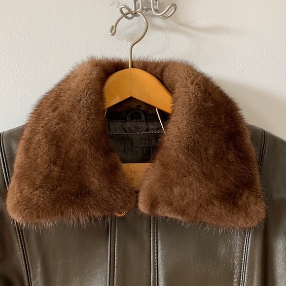 Finest genuine leather man bomber jacket with removable mink collar. - Picture 3 of 15